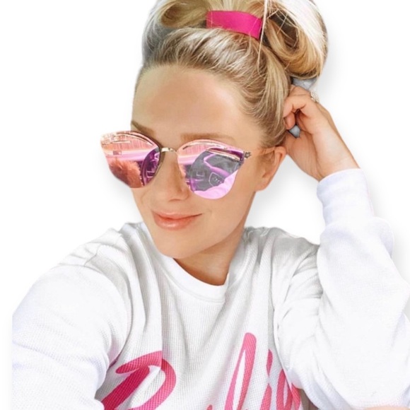 DIFF Sadie Sunglasses Gold Frame Purple Iridescent Mirror Lenses Oversized NWT - Picture 8 of 11